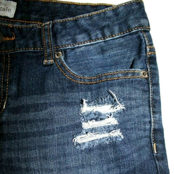 Aeropostale Bayla Skinny 5/6 Cut Off Jean Shorts - Picture 8 of 11